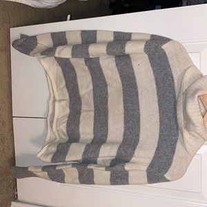 White and grey strip Calvin Klein sweater cropped at the end size small